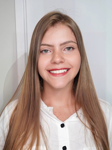 Mia Costa